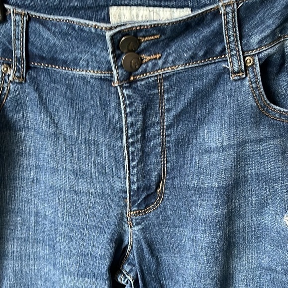 EST. 1946 Denim distressed jeans - Picture 4 of 14